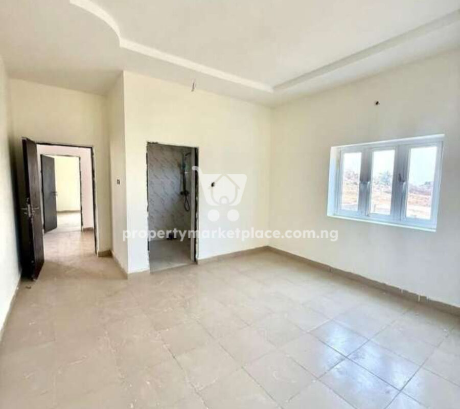 Tastefully finished 2 bedroom flat in a nice area