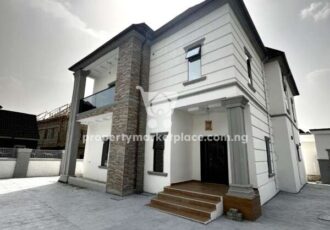 Solidly finished 4 bedroom detached duplex with a room Bq