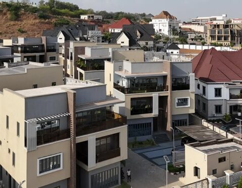 Smart 5 bedroom detached duplex serviced with swimming pool