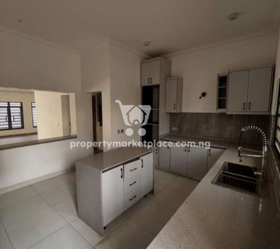 Luxury 4 bedroom terrace duplex with a private swimming pool