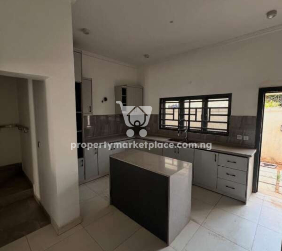 Luxury 4 bedroom terrace duplex with a private swimming pool