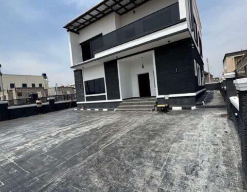 Tastefully finished 4 bedroom detached duplex with Bq