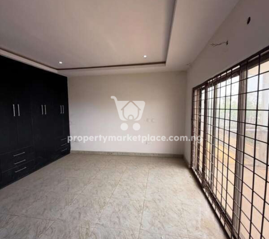 Solidly built 6 units of 4 bedrooms terrace duplex with Bq