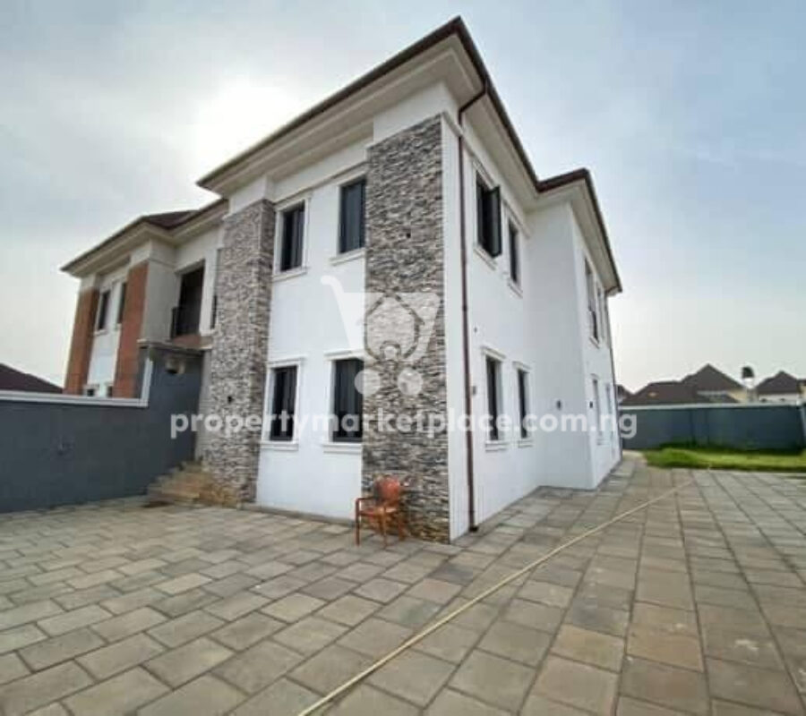 Spacious 4 bedroom semi-detached duplex a with private compound