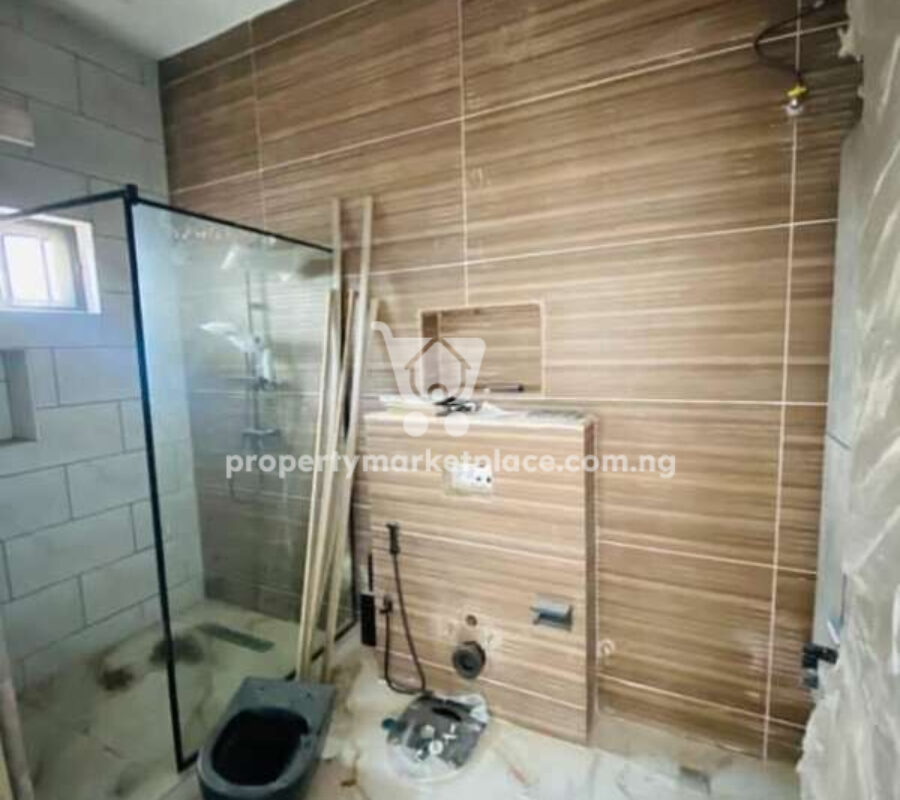 Spacious 4 bedroom semi-detached duplex a with private compound