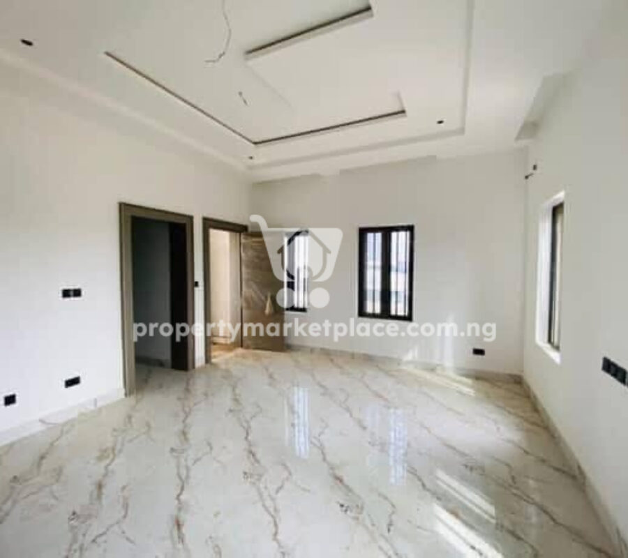 Spacious 4 bedroom semi-detached duplex a with private compound