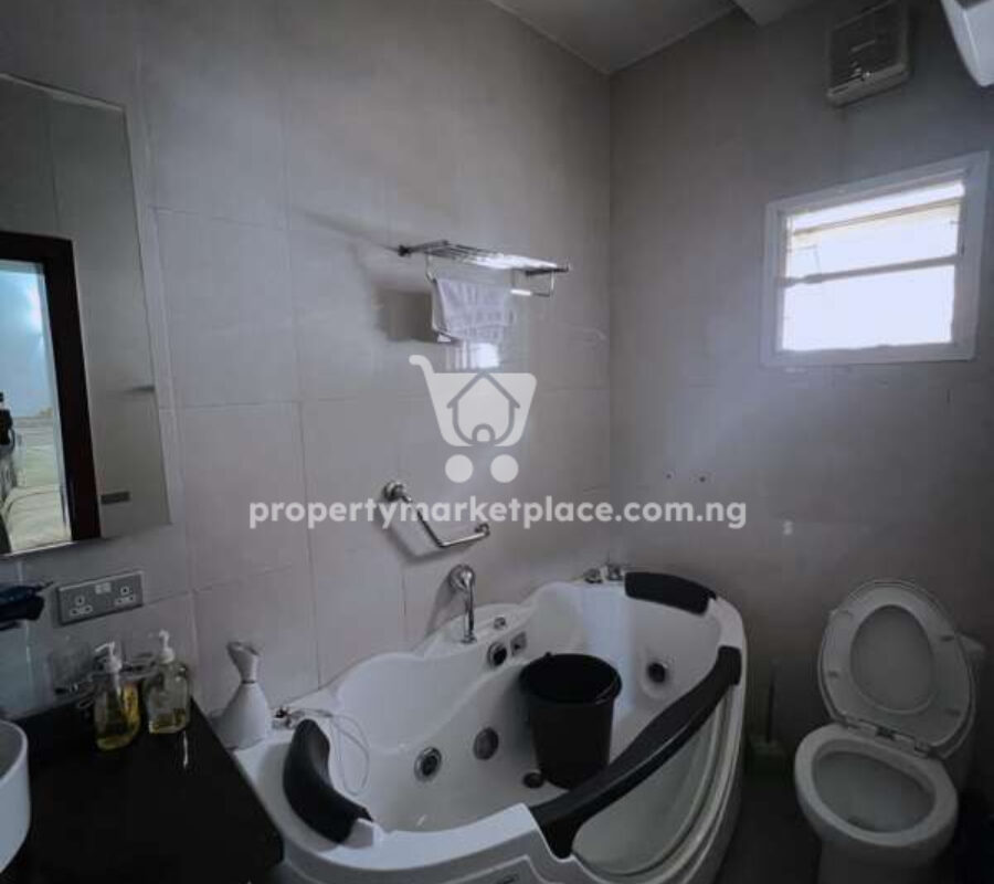 Spacious 4 bedroom terrace duplex with Bq serviced with swimming pool