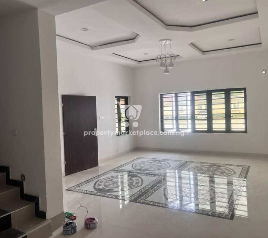 Tastefully finished 4 bedroom terrace duplex with a room Bq