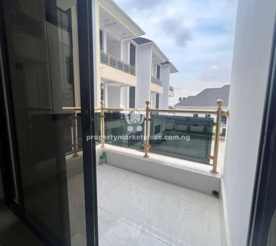 Tastefully finished 4 bedroom terrace duplex with a room Bq
