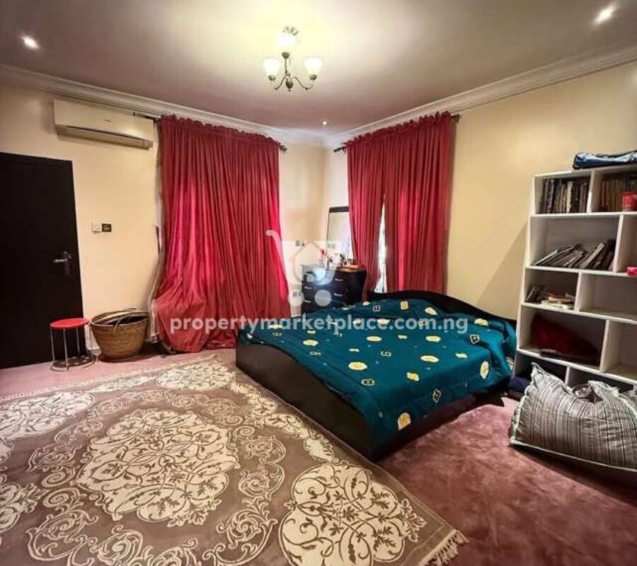 Spacious 3 bedroom flat with a room boys quarters in a secured estate