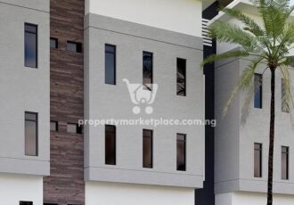Spacious 2 bedroom apartment in an accessible area with tarred roads