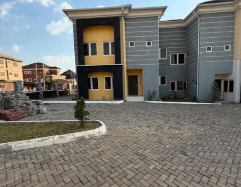 Luxury 4 bedroom terrace duplex with Bq (corner unit)