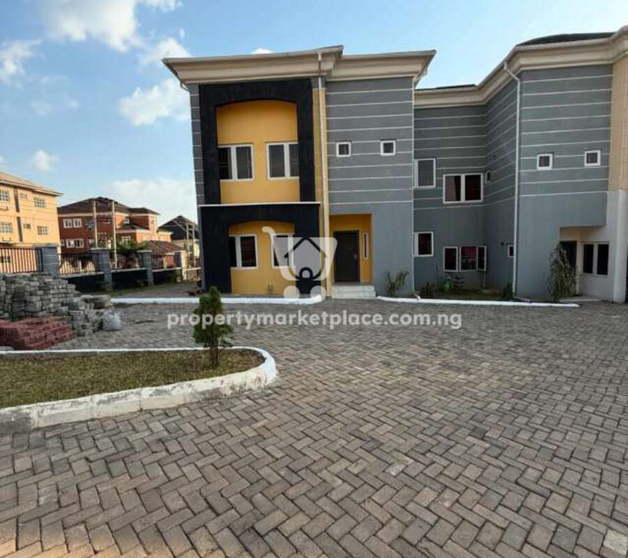 Luxury 4 bedroom terrace duplex with Bq (corner unit)