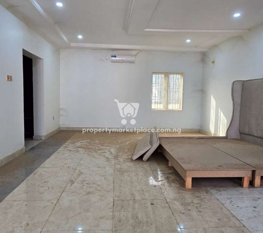 Superb 5 bedroom terrace duplex with a private compound