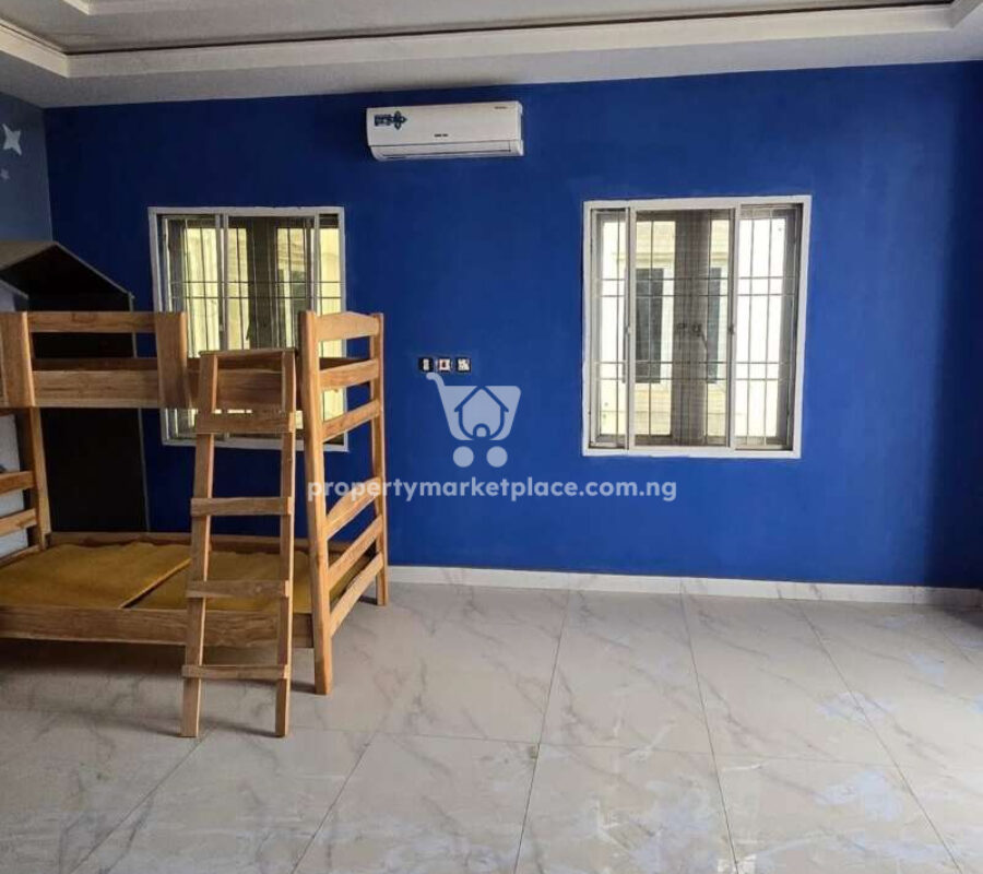 Superb 5 bedroom terrace duplex with a private compound