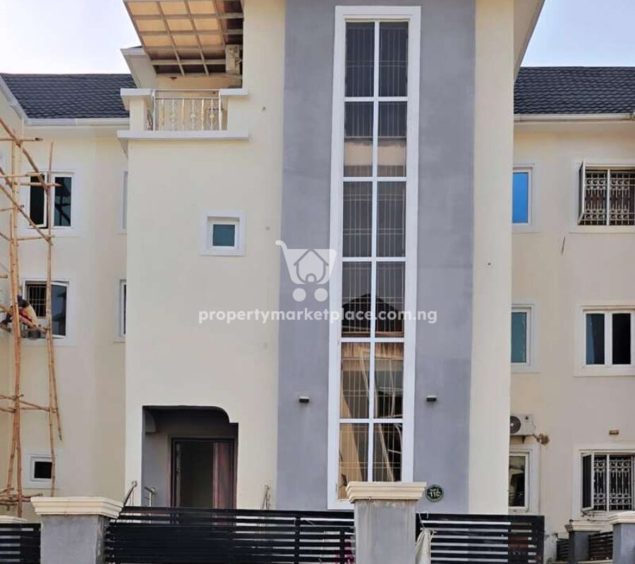 Superb 5 bedroom terrace duplex with a private compound