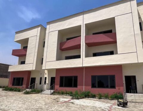 Superbly finished 4 bedroom terrace duplex with a room Bq