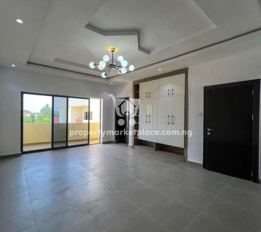 Superbly finished 4 bedroom terrace duplex with a room Bq