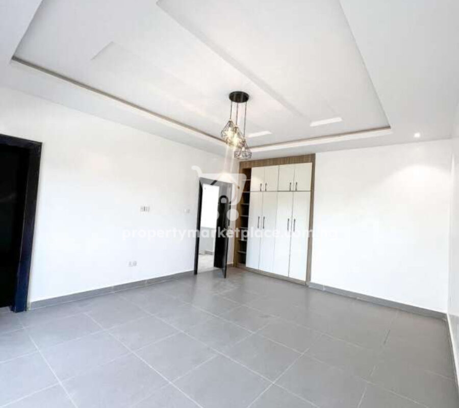 Superbly finished 4 bedroom terrace duplex with a room Bq