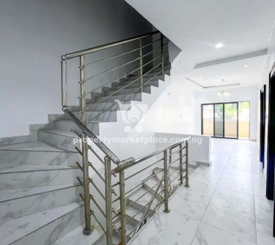 Superbly finished 4 bedroom terrace duplex with a room Bq