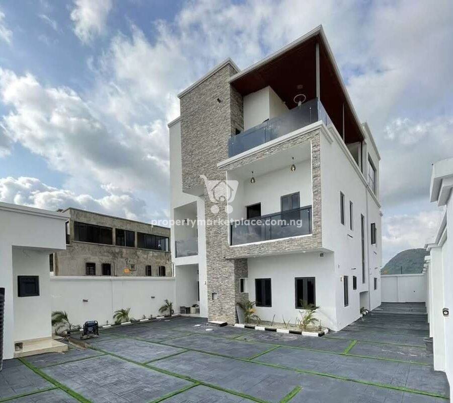 Tastefully finished 4 bedroom semi-detached duplex with Bq