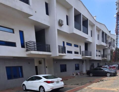 Spacious 4 bedroom terrace duplex with a room boys quarters
