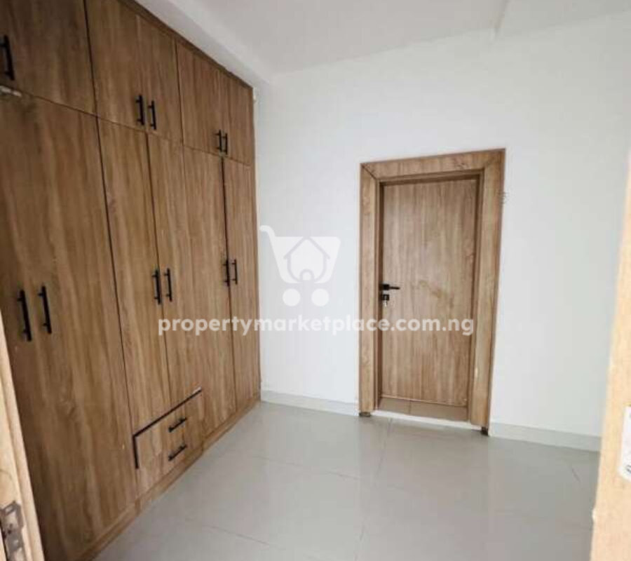 Tastefully finished 4 bedroom semi-detached duplex with Bq