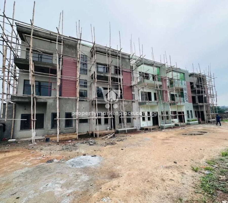 Spacious 4 bedroom terrace duplex with a room boys quarters