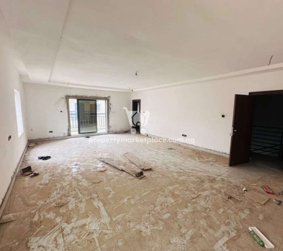 Massive 4 bedroom terrace duplex with a room boys quarters