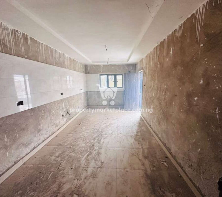 Massive 4 bedroom terrace duplex with a room boys quarters