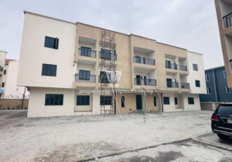 Spacious 3 bedroom flat with a room boys quarters