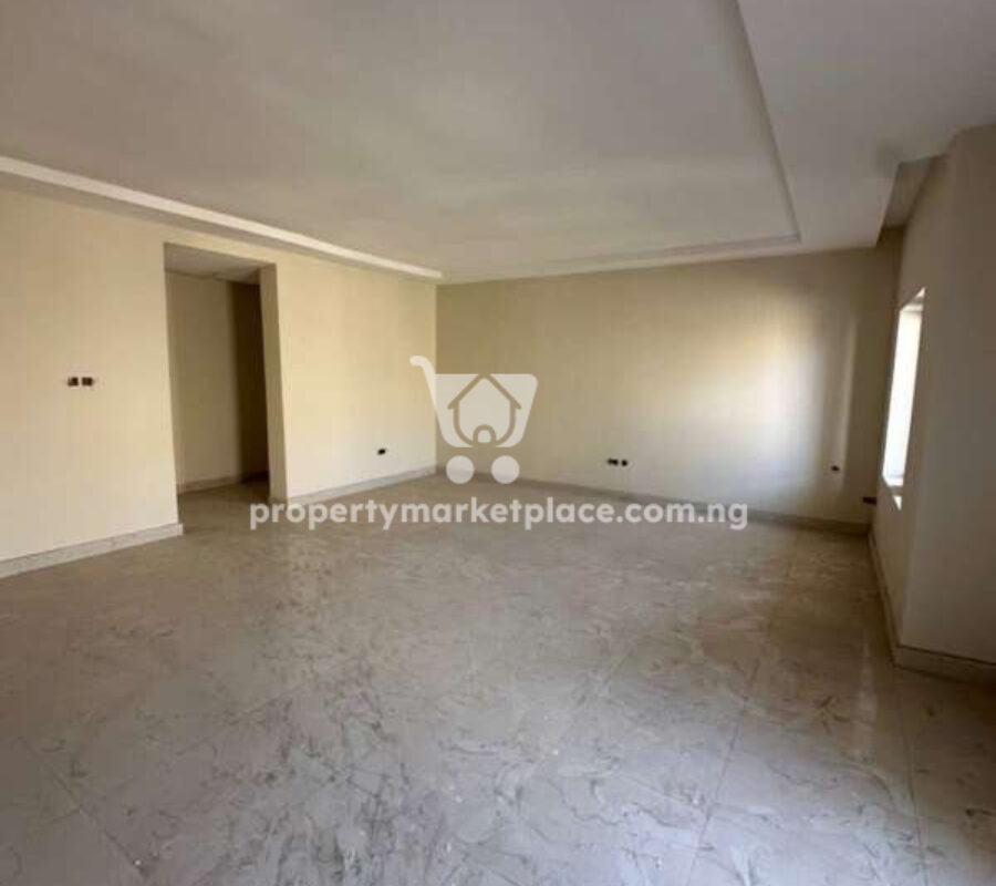 Spacious 3 bedroom flat with a room boys quarters