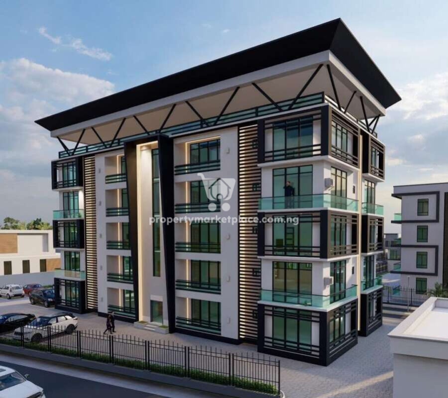 Elegant 3 bedroom flat with a room boys quarters