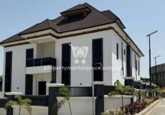 Luxury 5 bedroom detached duplex with 2 rooms boys quarters