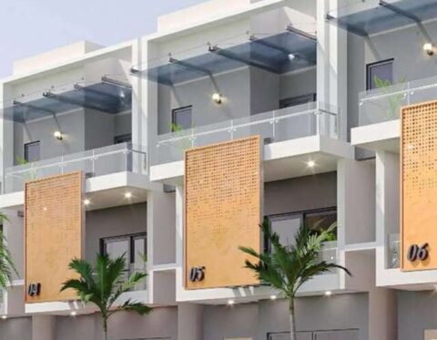 Spacious 4 bedroom terrace duplex with a room Bq