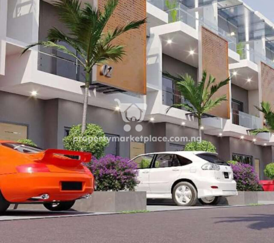Spacious 4 bedroom terrace duplex with a room Bq