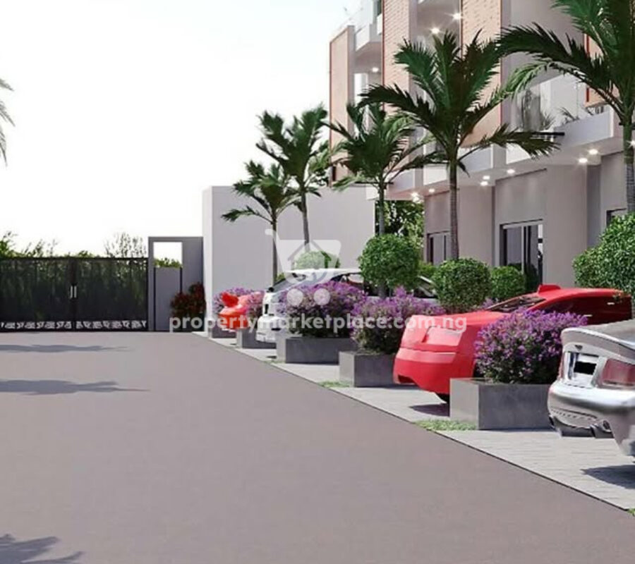 Spacious 4 bedroom terrace duplex with a room Bq