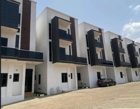 Luxury 4 bedroom terrace duplex serviced with swimming pool