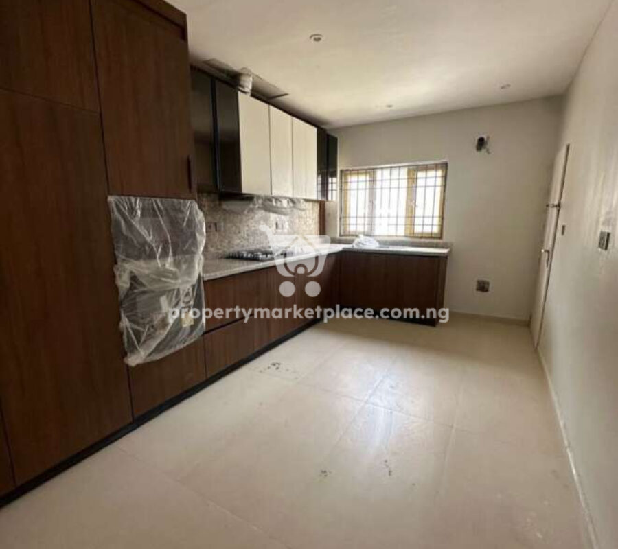 Luxury 4 bedroom terrace duplex serviced with swimming pool