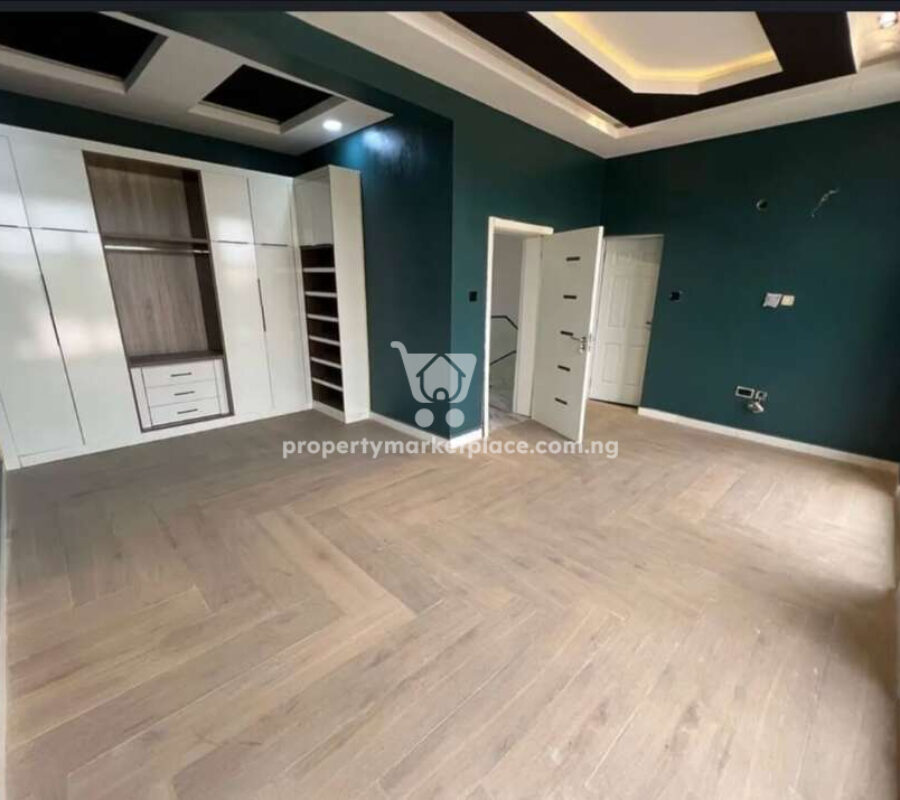 Tastefully finished 4 bedroom terrace duplex with Bq