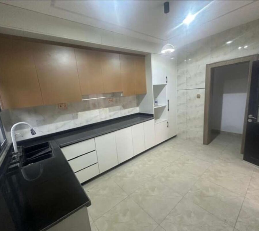 Luxury 4 bedroom terrace duplex with 3 living rooms
