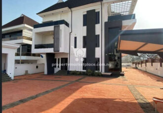 Luxurious 7 bedroom detached duplex with swimming pool