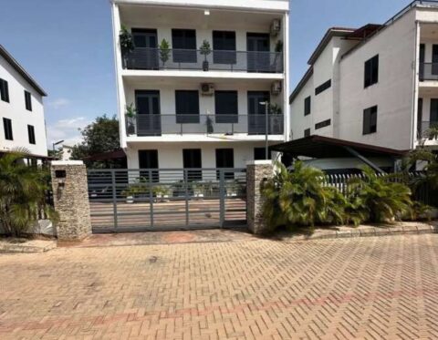 Luxury 6 bedroom detached duplex with open rooftop