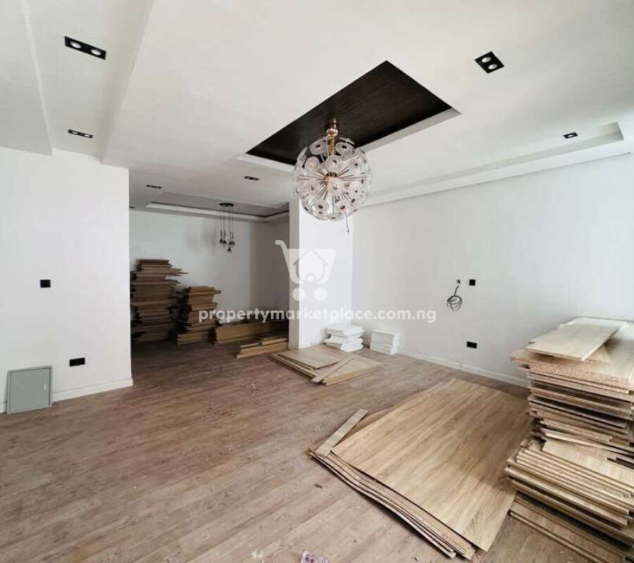 Nicely finished 5 bedroom terrace duplex in a serene area
