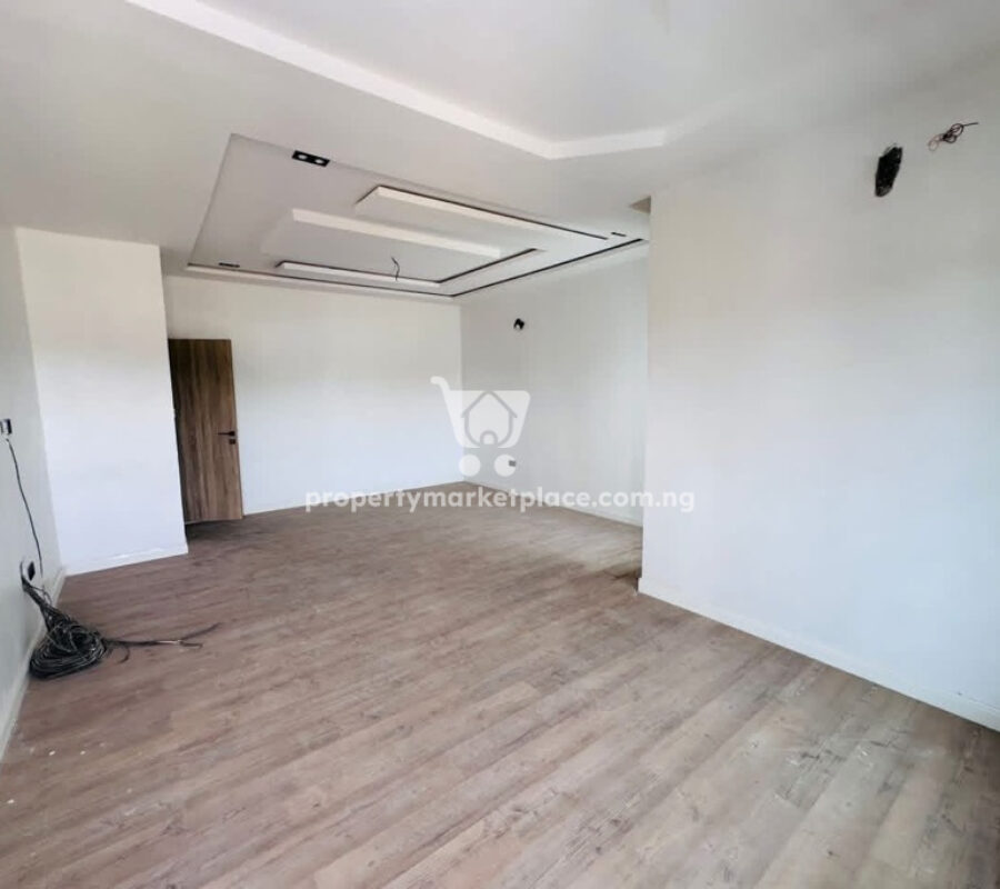 Nicely finished 5 bedroom terrace duplex in a serene area