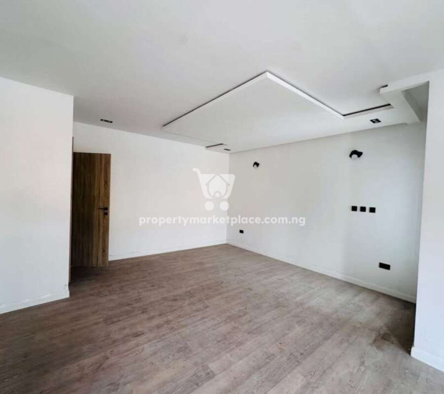 Nicely finished 5 bedroom terrace duplex in a serene area