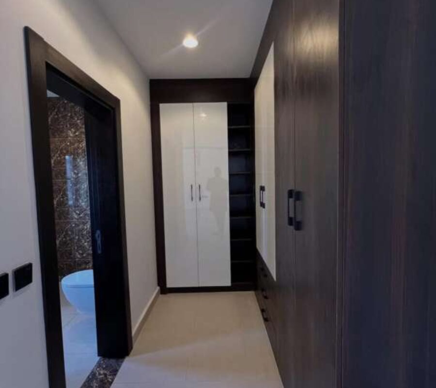 Exquisite 5 bedroom terrace duplex with Bq (unfurnished)