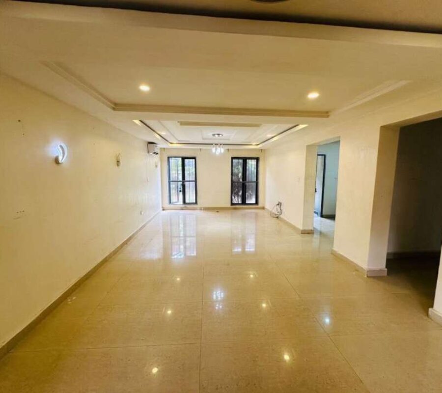 Superbly finished 4 bedroom terrace duplex with a room Bq