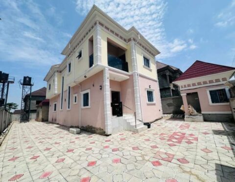 Spacious 4 bedroom detached duplex with 2 rooms boys quarter