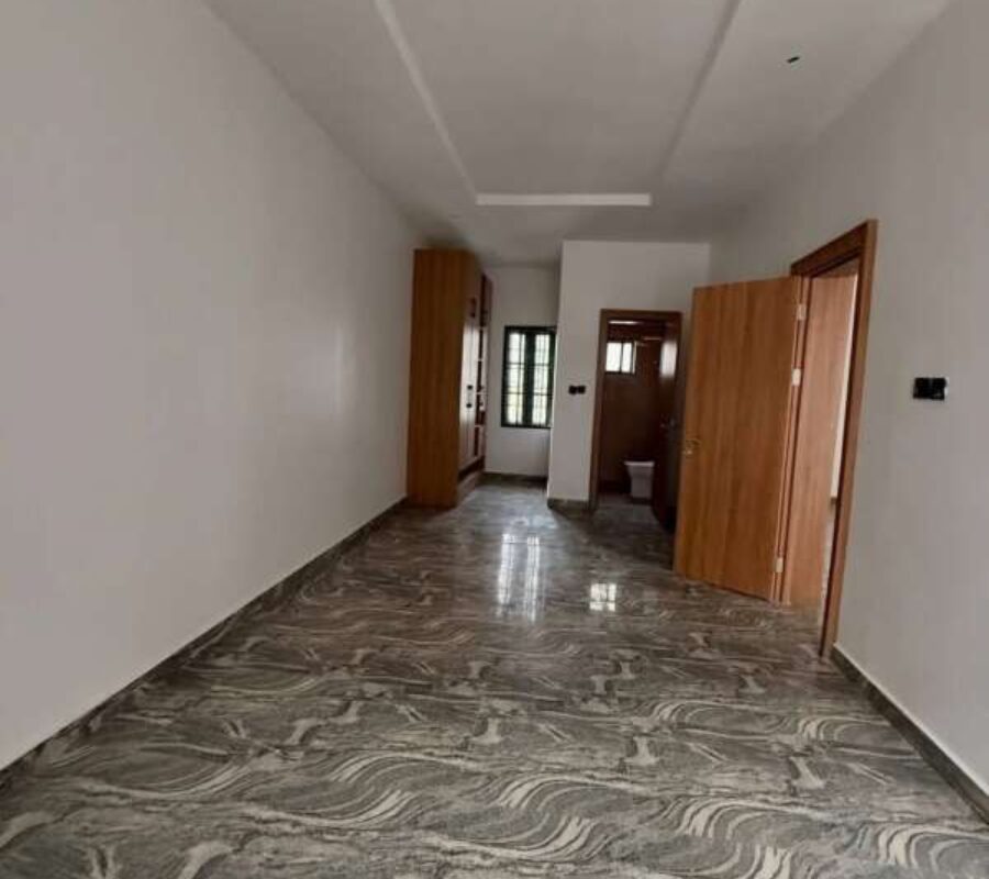 5 bedroom terrace duplex with Bq and basement